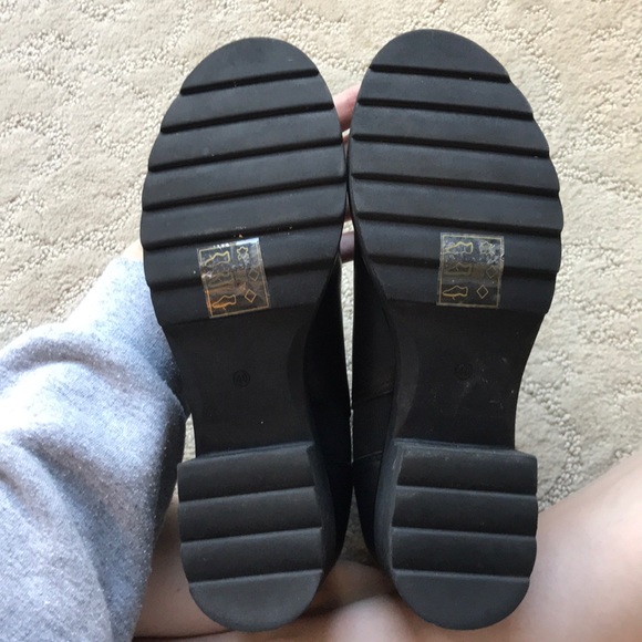 Aldo Janowitz Platform Boots - Picture 7 of 8